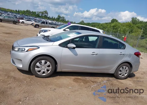 2018 Kia Forte Lx из США, поврежденный, VIN 3KPFK4A73JE188898